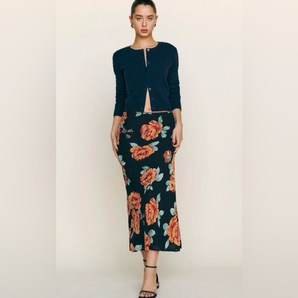 NWT Reformation Layla Skirt in Floral Size 2 - Picture 1 of 7